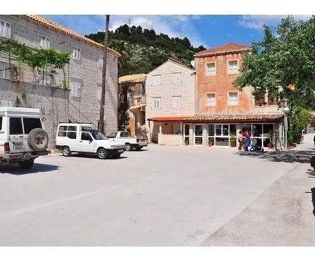 Niksa * Trstenik (Dubrovnik-Neretva)